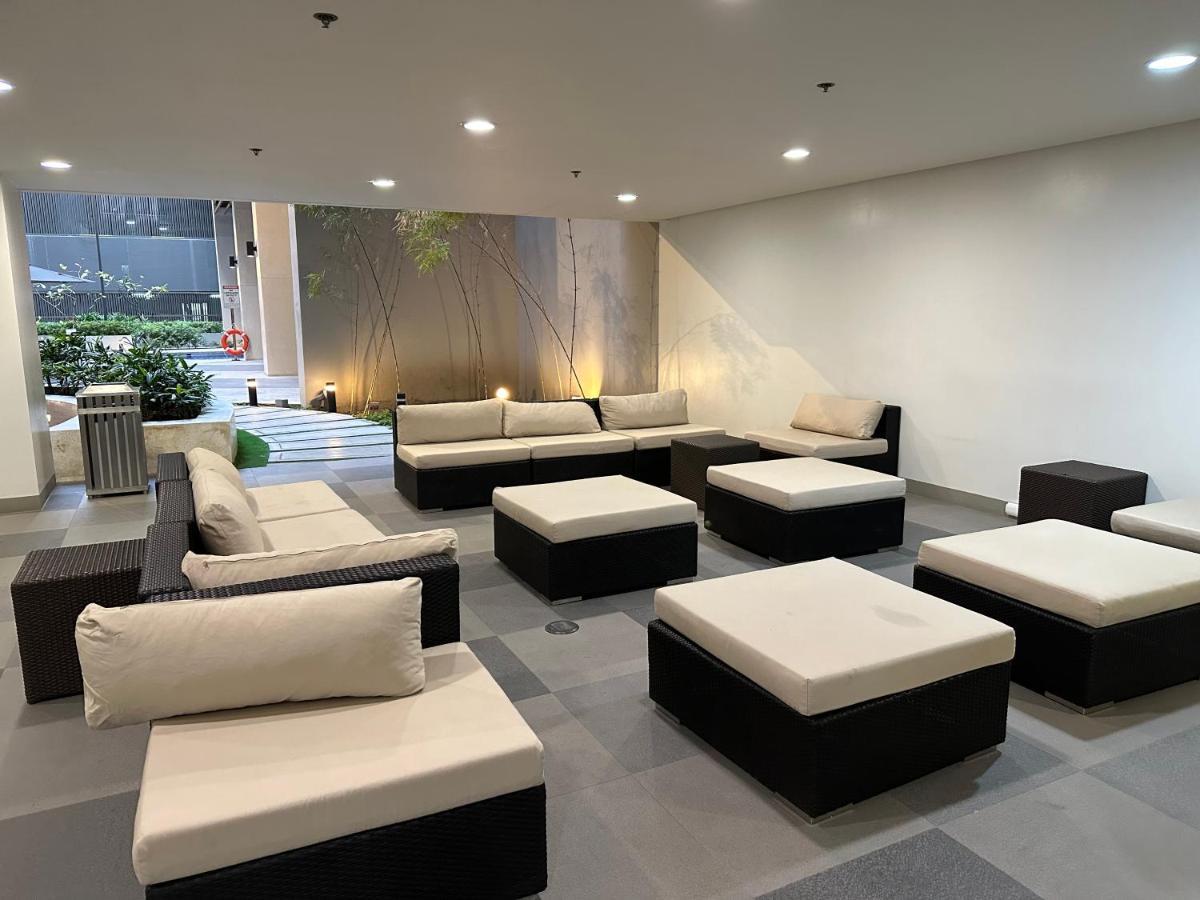 S Residences Tower 3 Moa Luxe Staycation By C Μανίλα Εξωτερικό φωτογραφία